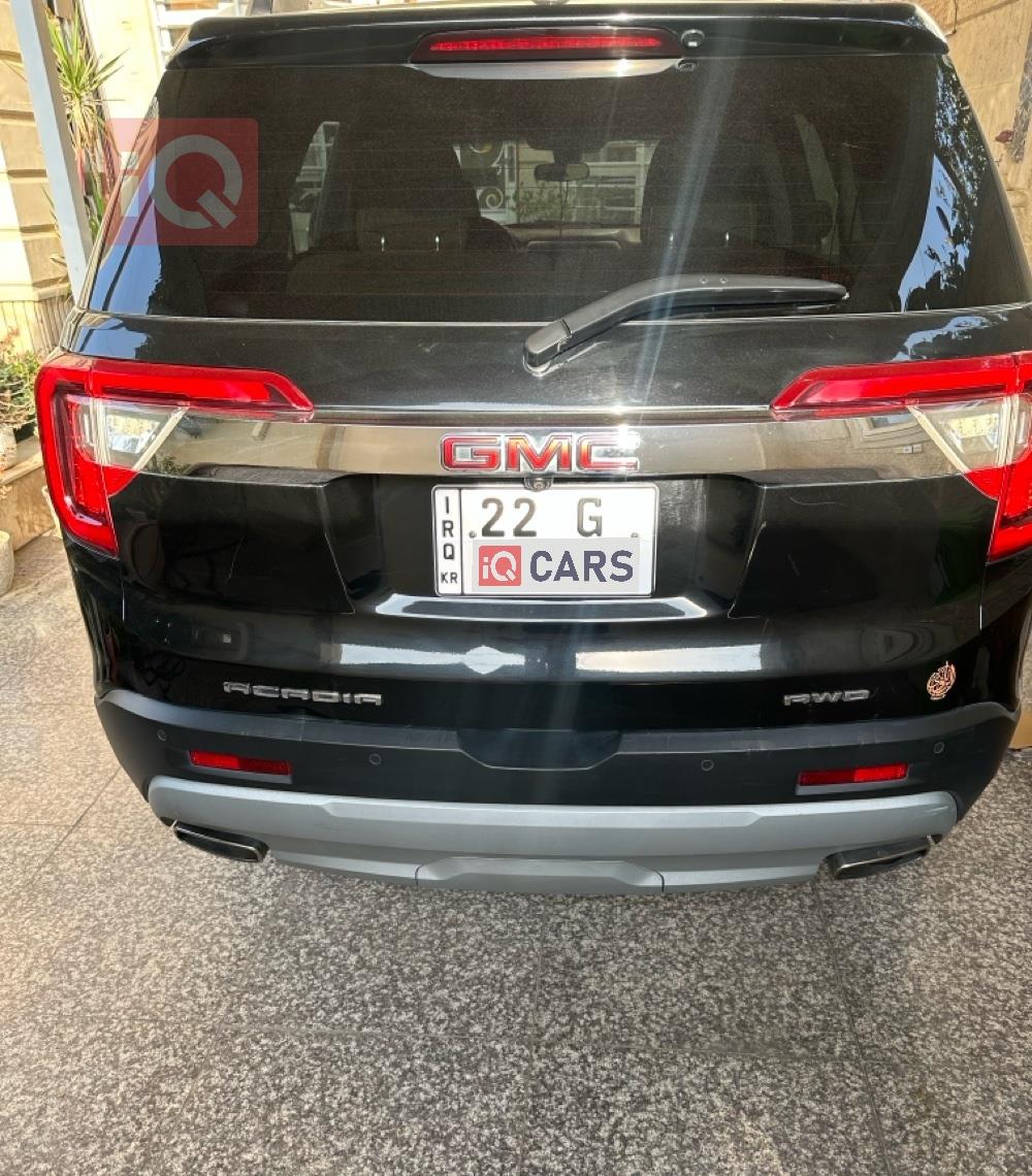 جي ام سي اكاديا